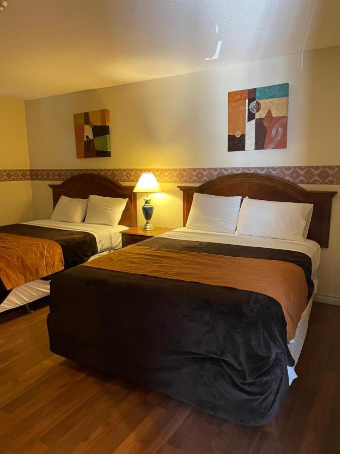 Scottish Inn Near The Falls And Casino Ниагарски водопад Екстериор снимка